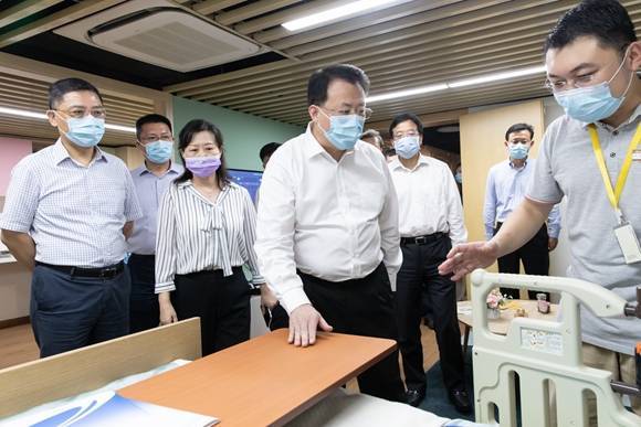 龔正調研養老服務機構 擴大有效供給，激發市場活力，構建多元化養老服務體系